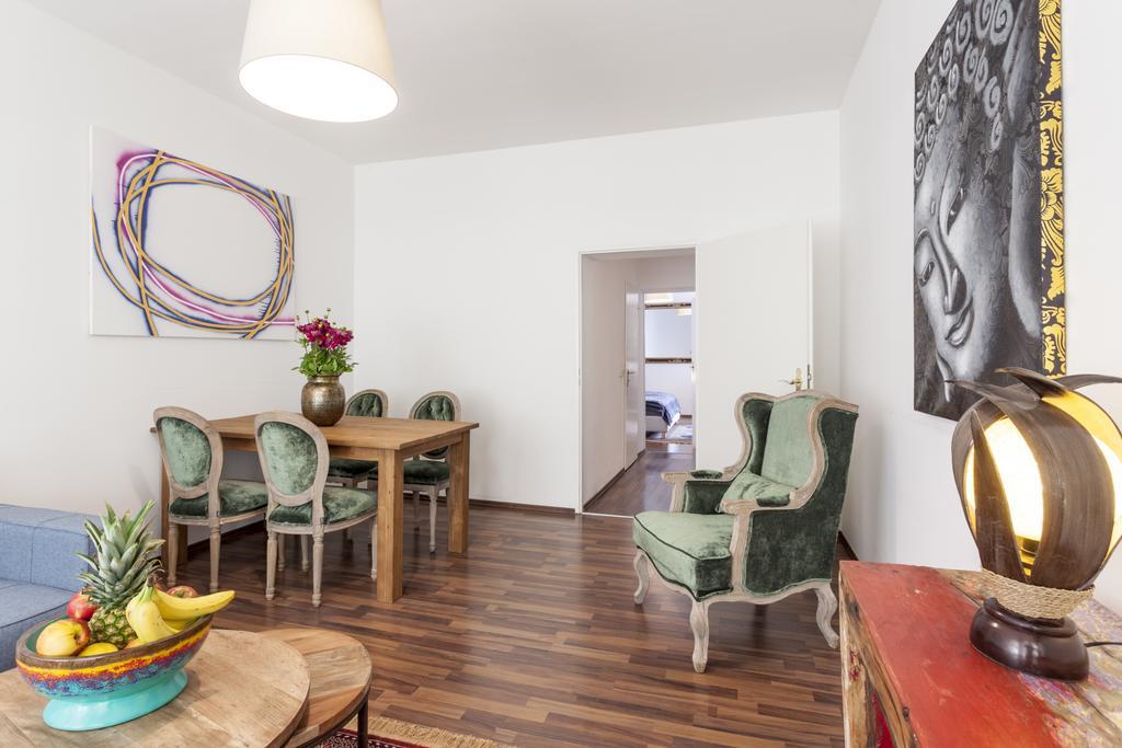 The Rheinsberger - Cosy 2Br One Living Room Up To 6 Berlin Bagian luar foto